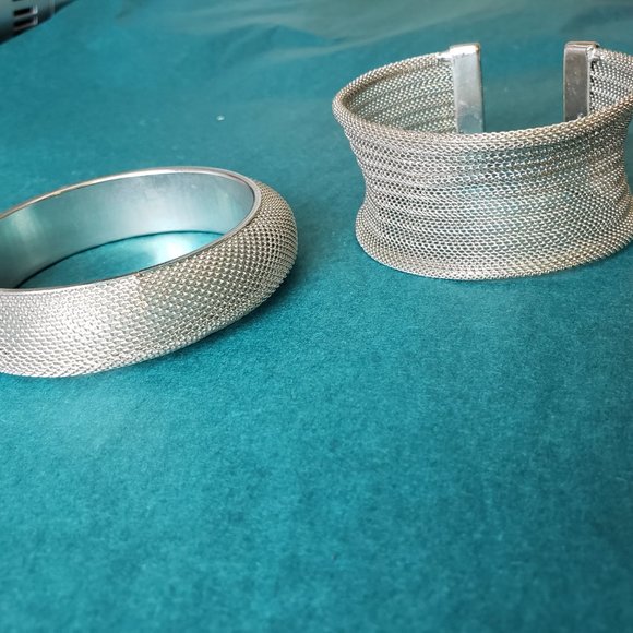 2 for 10$ 2 mesh bracelets silver tone - Picture 3 of 4